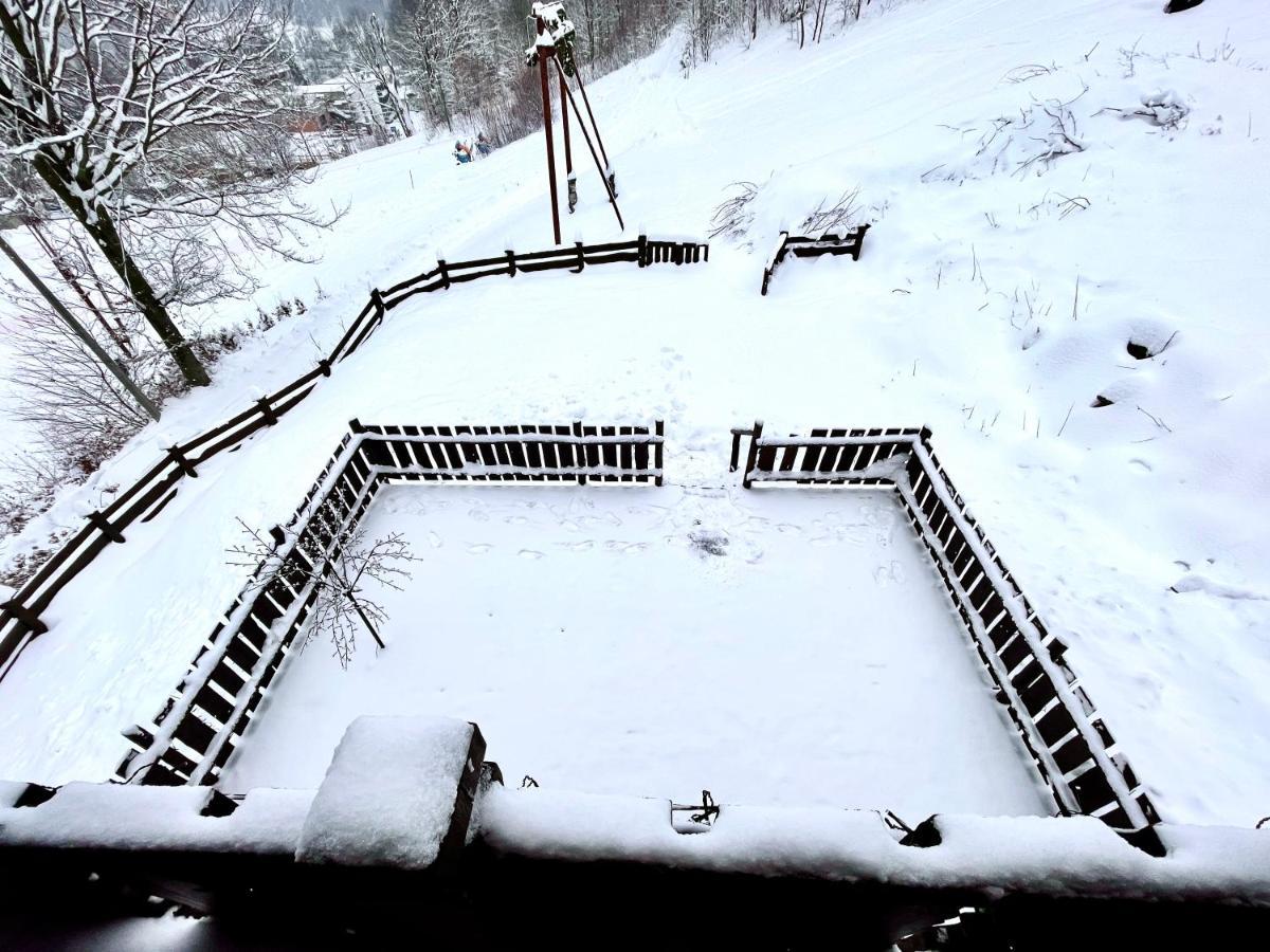 Domek Na Cuplu - Opcjonalnie Balia Jacuzzi Szczyrk Luaran gambar