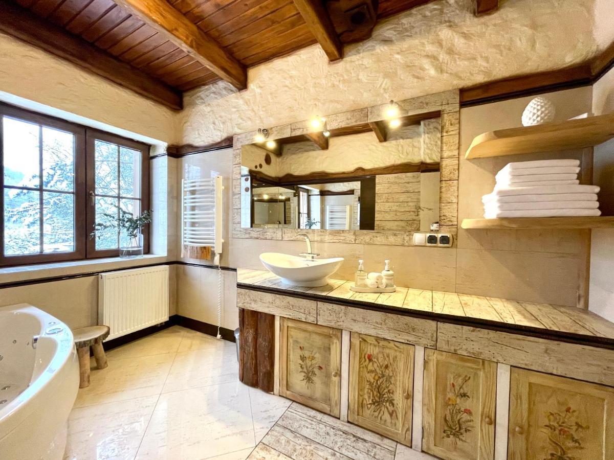 Domek Na Cuplu - Opcjonalnie Balia Jacuzzi Szczyrk Luaran gambar